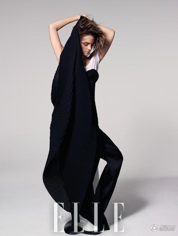 艾瑪·沃特森最新寫真曝光 越長大越柔軟