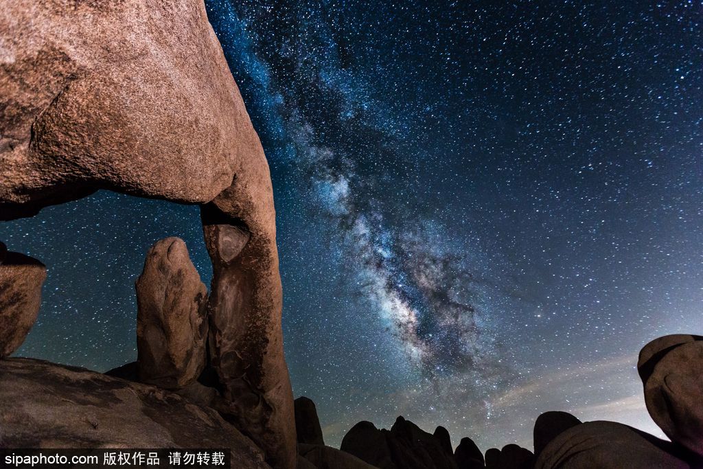 馬爾他海岸景觀“藍(lán)窗”沉入海底 盤點(diǎn)全球僅存石灰?guī)r拱形門奇觀