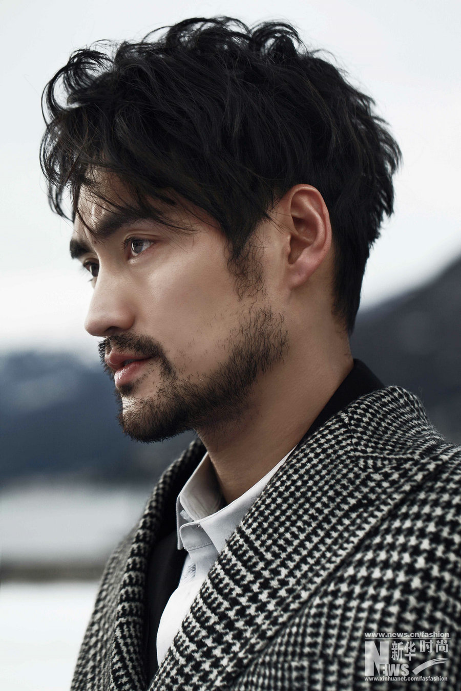 袁弘科莫湖時(shí)尚大片發(fā)布 蓄須增添型男魅力