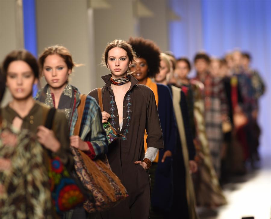 里斯本秋冬時裝周詮釋時尚“無限”創意