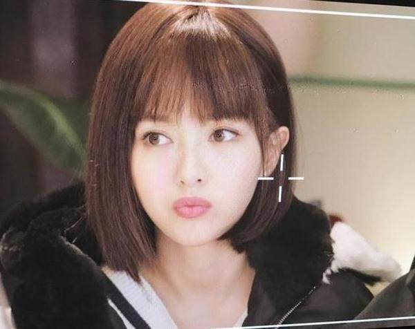 唐藝昕鄭爽郭采潔唐嫣劉詩詩 女星短發(fā)PK誰敗了