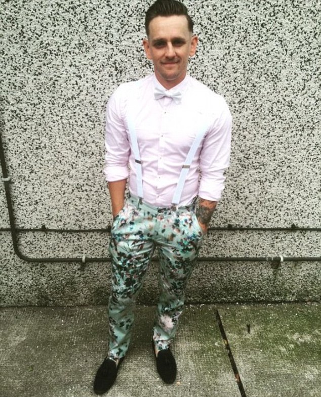 不靠譜夫妻騙親友辭職 稱自己有2億英鎊遺產(chǎn)