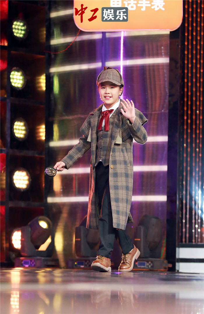 《神奇的孩子》8歲小偵探過目不忘 超強大腦震驚現場