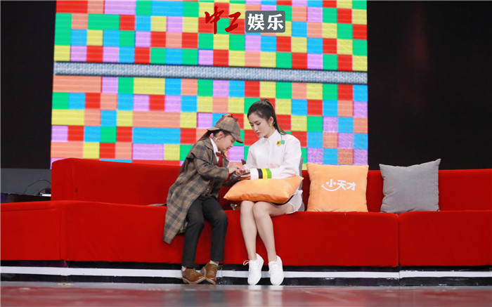 《神奇的孩子》8歲小偵探過目不忘 超強大腦震驚現場