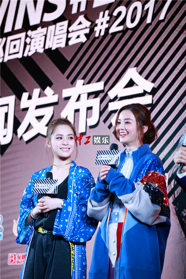 2017 Twins LOL首踏福州重慶開(kāi)唱 巡演正式啟動(dòng)