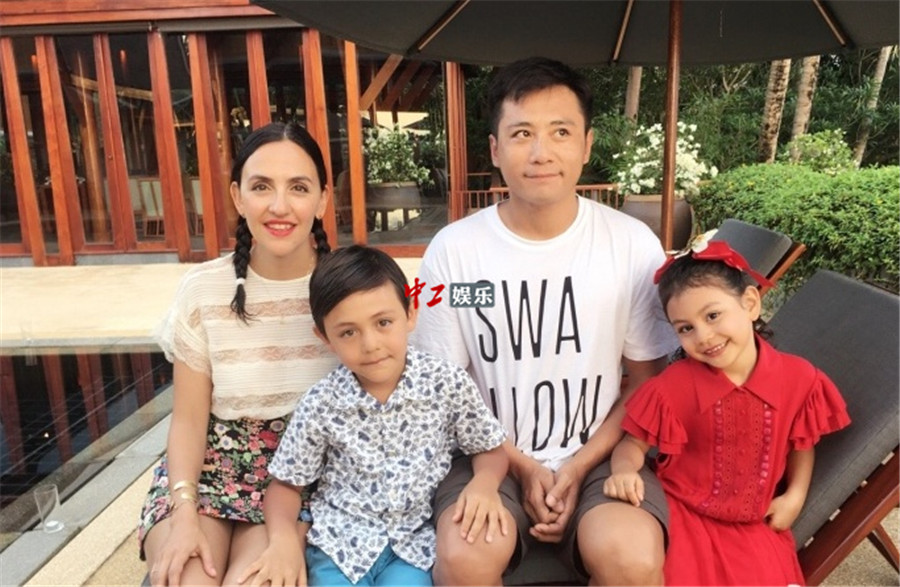 劉濤談二胎滔滔不絕 遭反問“喜歡哪個(gè)孩子多一些”