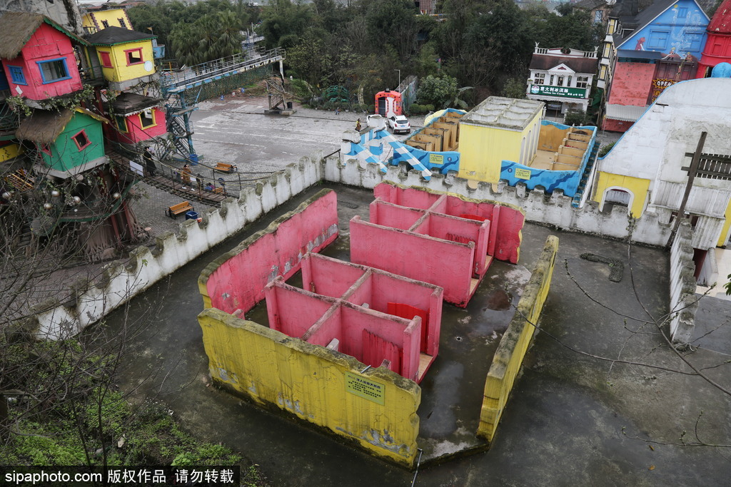 重慶：各式奇葩廁所集中亮相 無性別、宮殿式、露天廁所吸睛