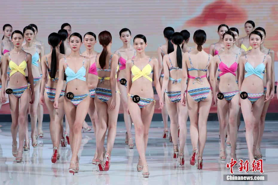中國超級模特大賽舉行 滿眼都是大長腿！