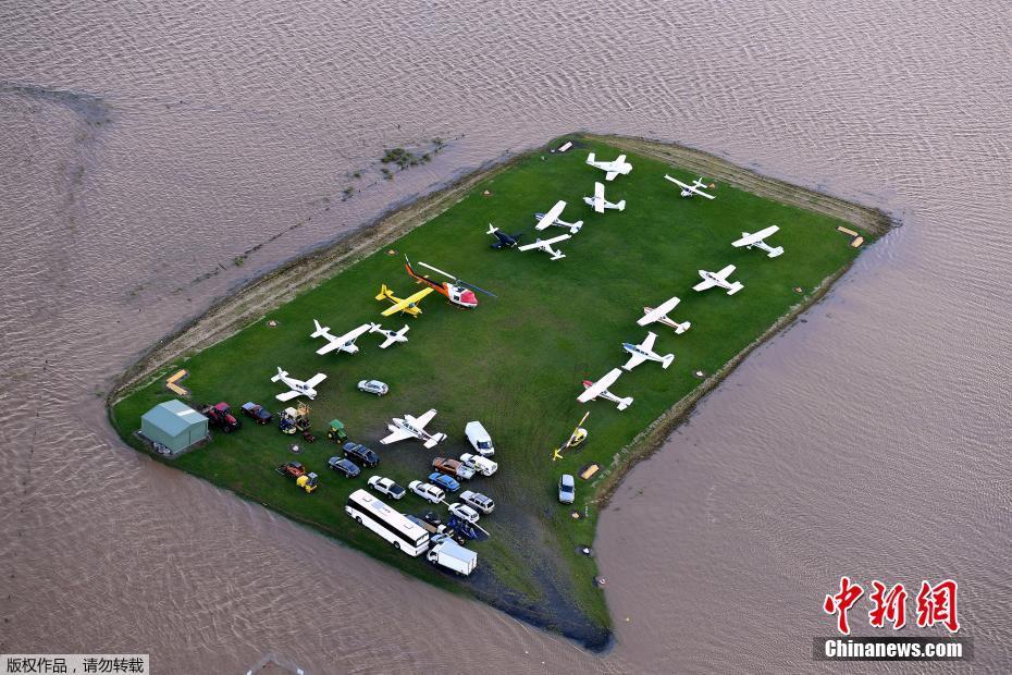 颶風持續襲擊澳大利亞 城市被淹如孤島