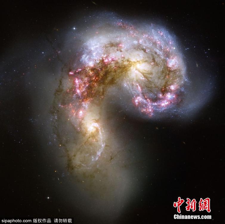 世界航天日 盤點(diǎn)宇宙不一樣的“煙火”