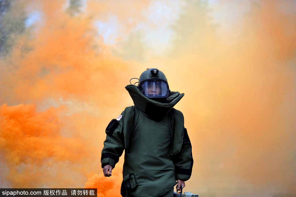 世界這么大！不一定要去迪拜撿垃圾 盤點(diǎn)世界奇葩工種