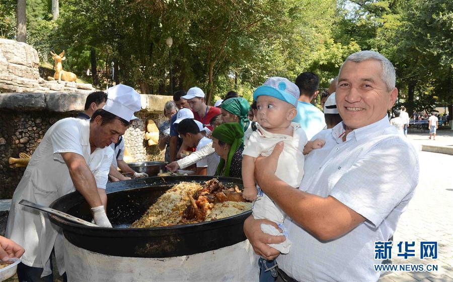一帶一路·好味道｜烏茲別克斯坦傳統(tǒng)美食——抓飯
