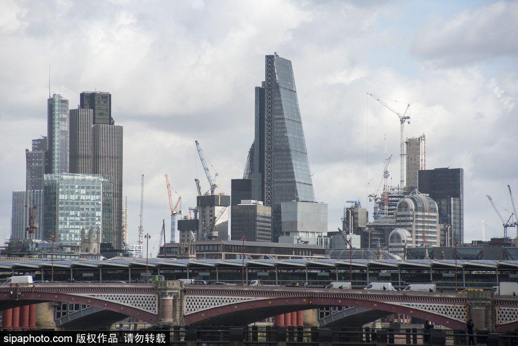 創(chuàng)紀(jì)錄！中國人101億買下英國倫敦金融城最高樓