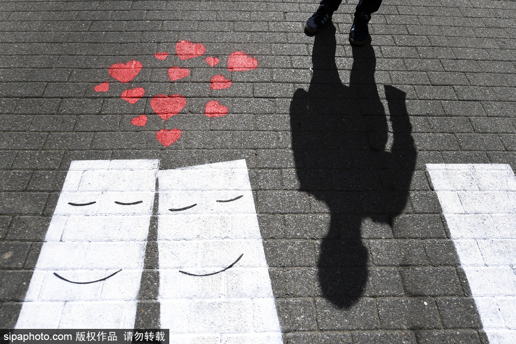 幽默創意占領布魯塞爾街頭 藝術家3D街頭藝術繪畫作品