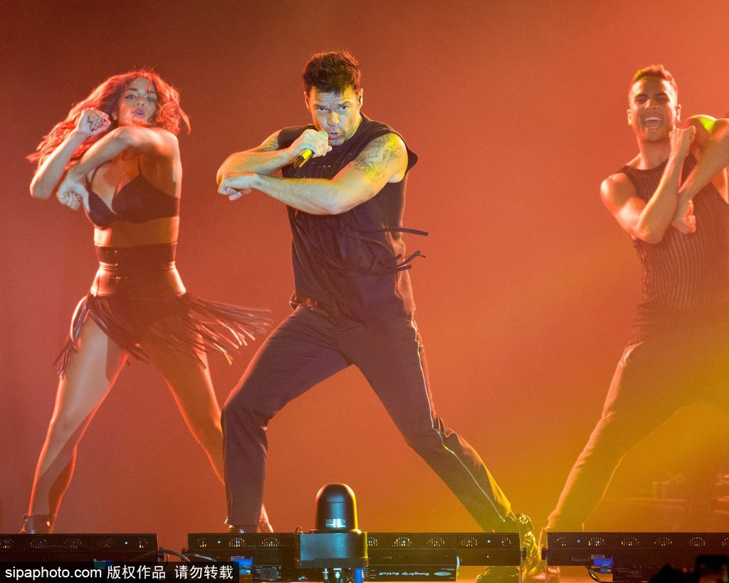 拉丁歌王瑞奇·馬丁西班牙火爆開(kāi)唱彰顯個(gè)人魅力