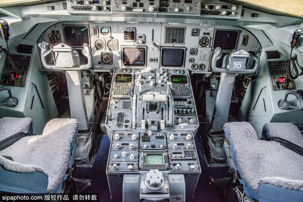 荷蘭王室舊專機退役出售 內(nèi)部設施一覽