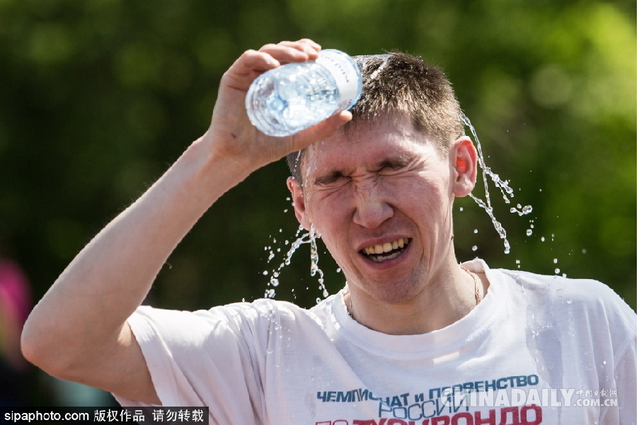 俄羅斯全民健身項目測試 民眾熱情參與