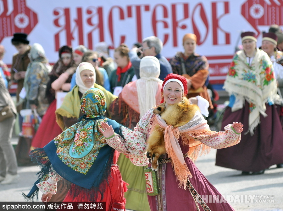 最炫民族風(fēng) 俄羅斯摩爾曼斯克州舉辦民俗節(jié)