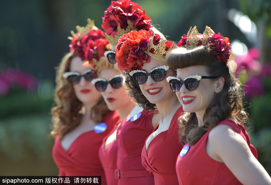 英國(guó)皇家阿斯科特賽馬會(huì)開幕 美女云集“貌美如花”