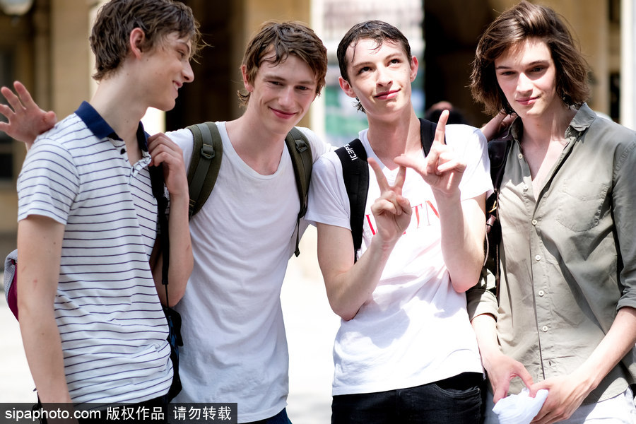 浪漫慵懶 帶你走進(jìn)巴黎街頭型男靚女的潮流日常