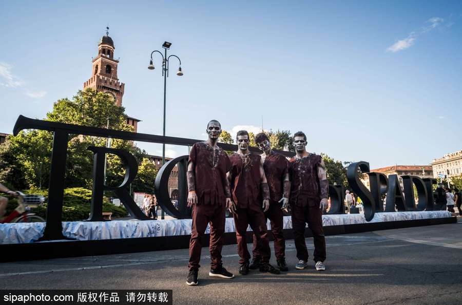 《權力的游戲》第七季開播 意大利死忠粉COS劇中人物神還原現場嗨翻天