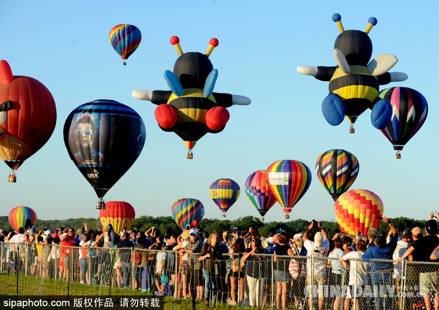 美新澤西州熱氣球節開幕 五彩繽紛扮靚天空