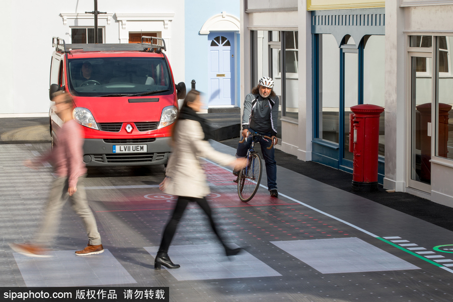 交通燈也智能！ 英國科學家發明過馬路新型系統