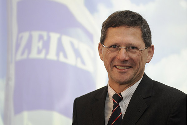 卡爾蔡司集團總裁卡施克:聚焦準確實現宏偉藍圖