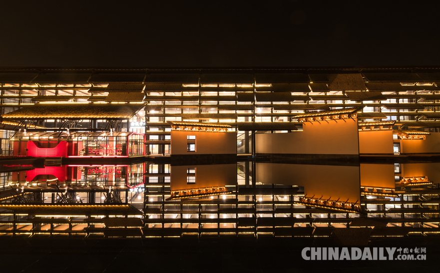 在烏鎮(zhèn)，有一種美麗叫夜色！