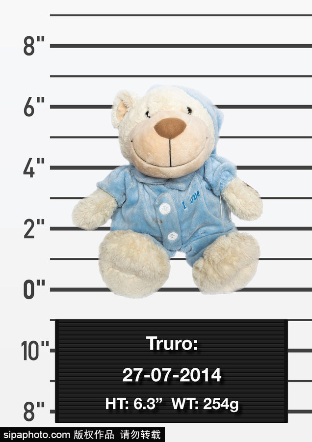 迷路的小伙伴 現(xiàn)實版帕丁頓熊尋“主人”啟事