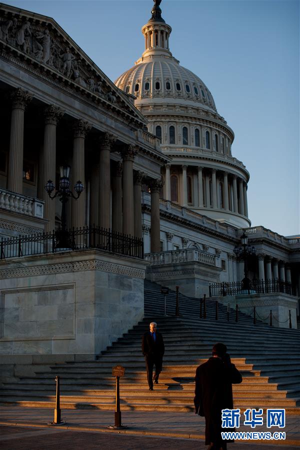 美國政府技術性“停擺”