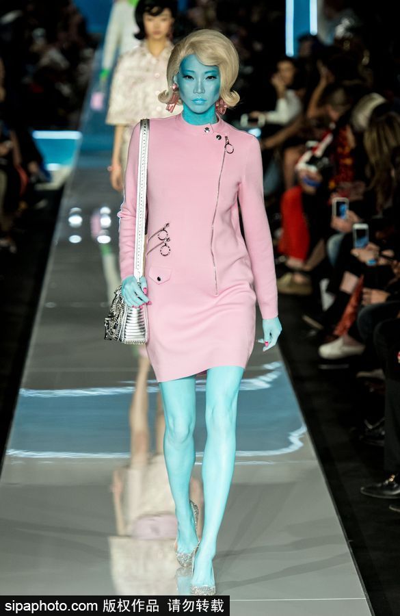 2018秋冬米蘭時裝周 模特變“阿凡達(dá)”“綠巨人”？