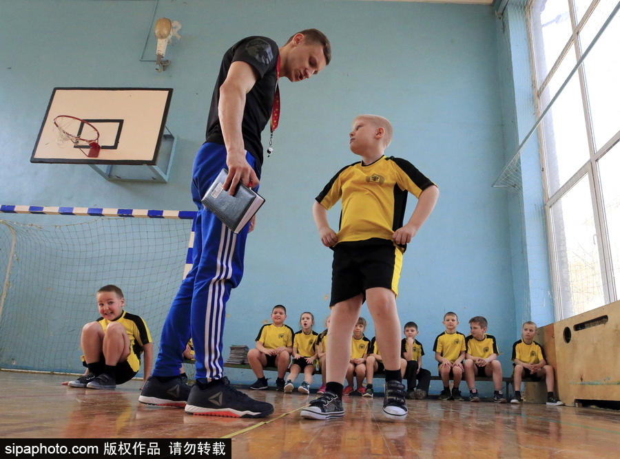 揭秘戰斗民族未來“警察”生活 走進尼古拉斯二世少年警官學校