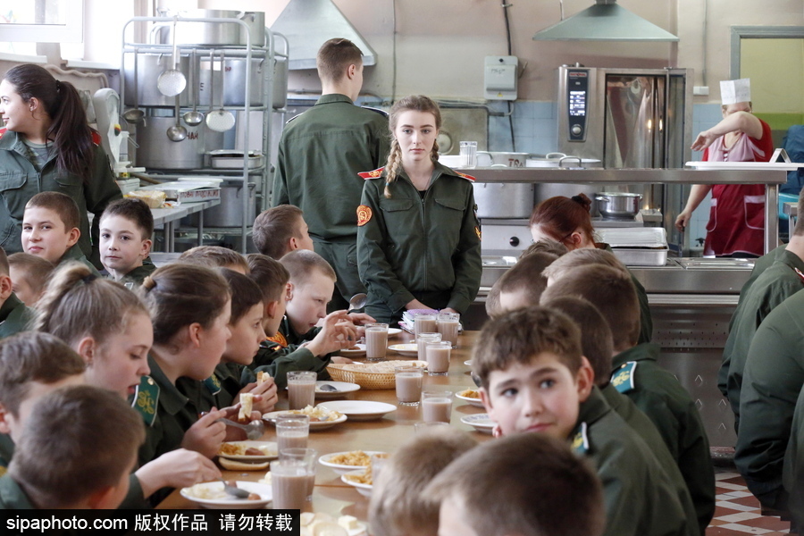 揭秘戰(zhàn)斗民族未來“警察”生活 走進(jìn)尼古拉斯二世少年警官學(xué)校