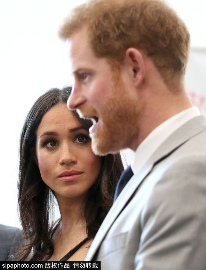 英國哈里王子攜準王妃梅格漢·馬克爾出席活動恩愛有加