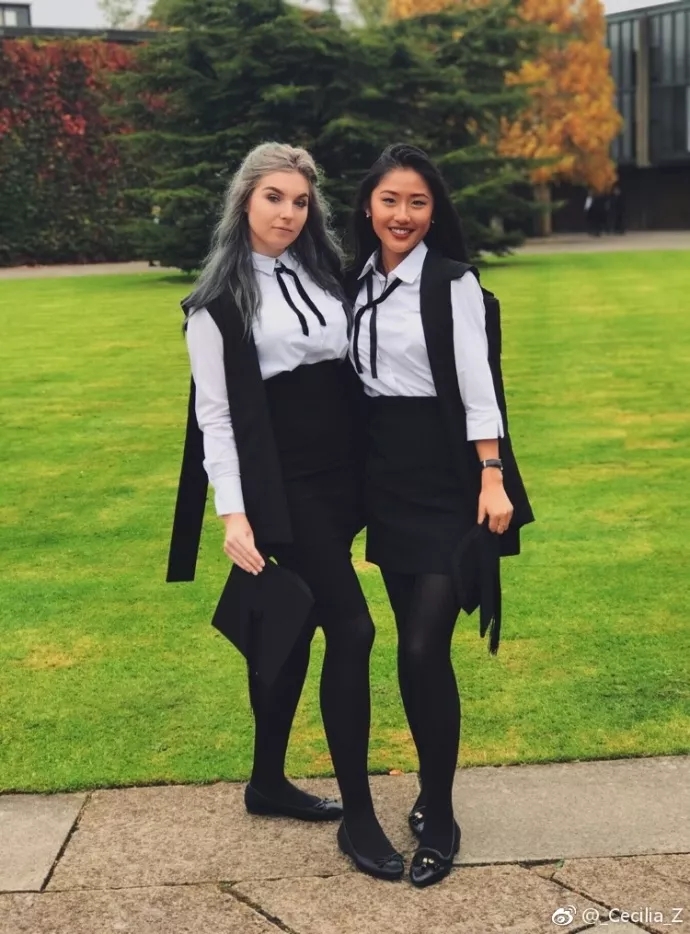 雙語新聞:牛津大學華裔美女辯手火了!到底是長得好還是說得好,網友們爭論很激烈啊