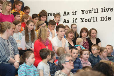 劉曉明：拿起手中“魔法棒”，譜寫“黃金時(shí)代”新篇章