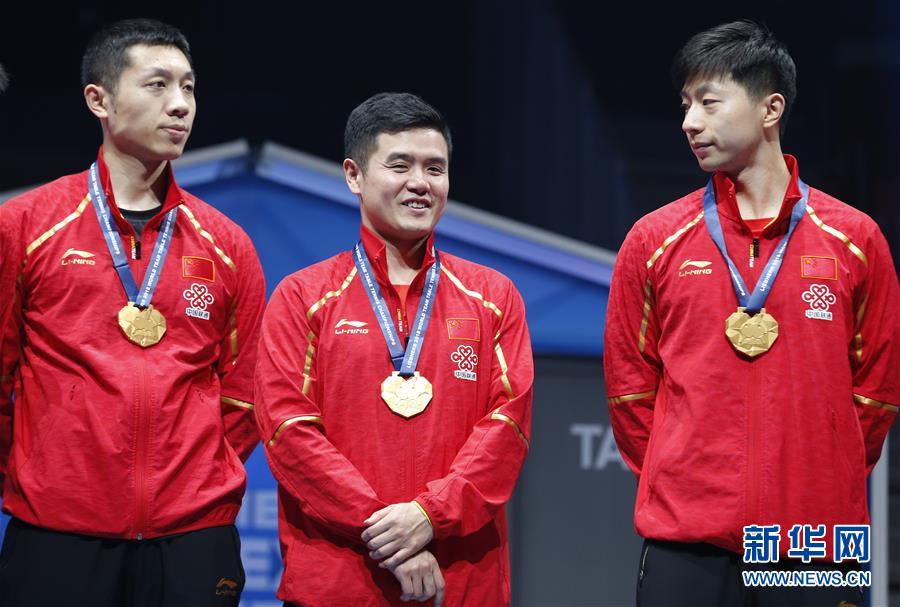 世乒賽：中國(guó)隊(duì)捧得斯韋思林杯