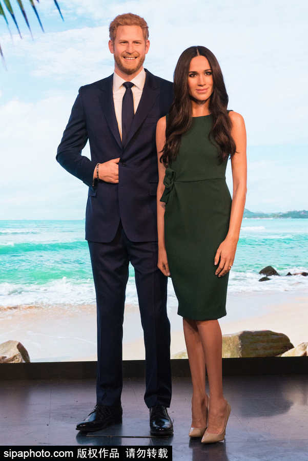 預熱婚禮？英國哈里王子與未婚妻梅根·馬克爾蠟像公開