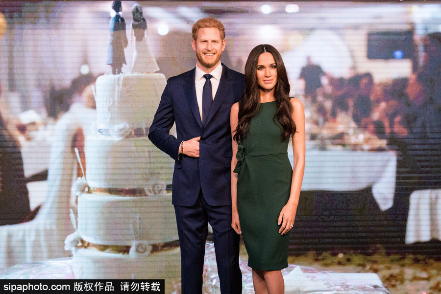 預(yù)熱婚禮？英國(guó)哈里王子與未婚妻梅根·馬克爾蠟像公開