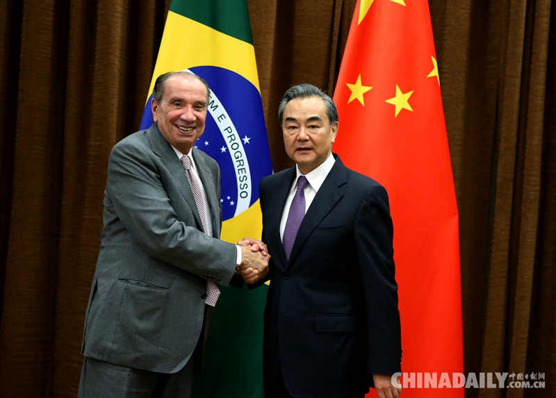 王毅會見巴西外長努內斯