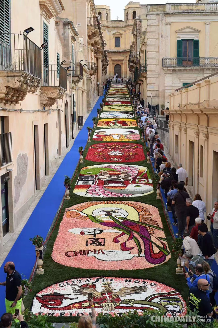 美爆！大外學(xué)子作品驚艷意大利鮮花節(jié)