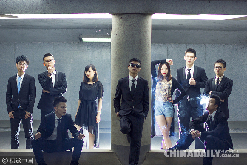 換個角度致敬青春 盤點那些“不一樣”的畢業(yè)照