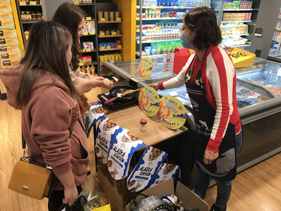 阿拉斯加海產品面臨中國反制關稅沖擊