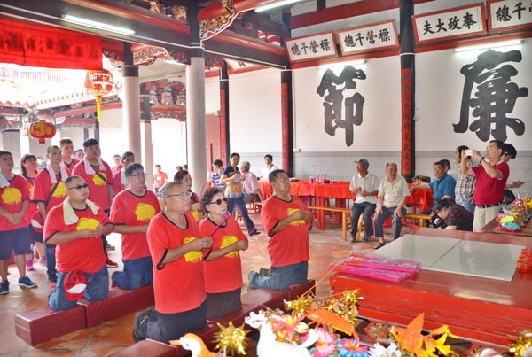 兩岸“鋪錦”本是一家 閩臺同名村尋根續緣