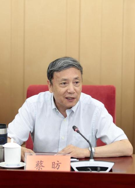 中國(guó)社會(huì)科學(xué)院召開(kāi)“智庫(kù)絲路萬(wàn)里行”專(zhuān)題調(diào)研項(xiàng)目啟動(dòng)會(huì)