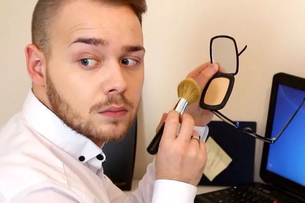 外媒說:男性成化妝品領域“新主力”,誰還不是個精致的boy