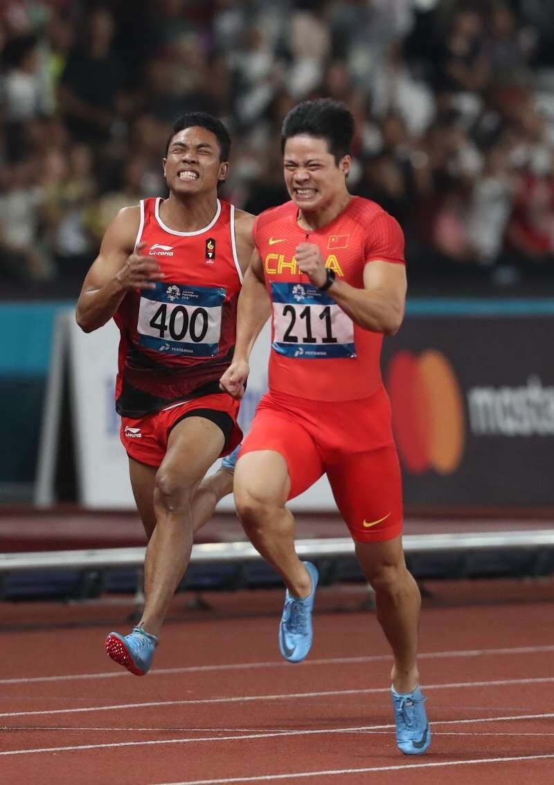 蘇炳添奪得亞運(yùn)會田徑男子百米冠軍