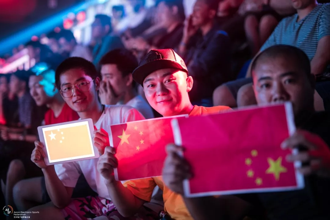 冠軍!亞運會《英雄聯(lián)盟》決賽,中國隊戰(zhàn)勝韓國隊丨外媒說