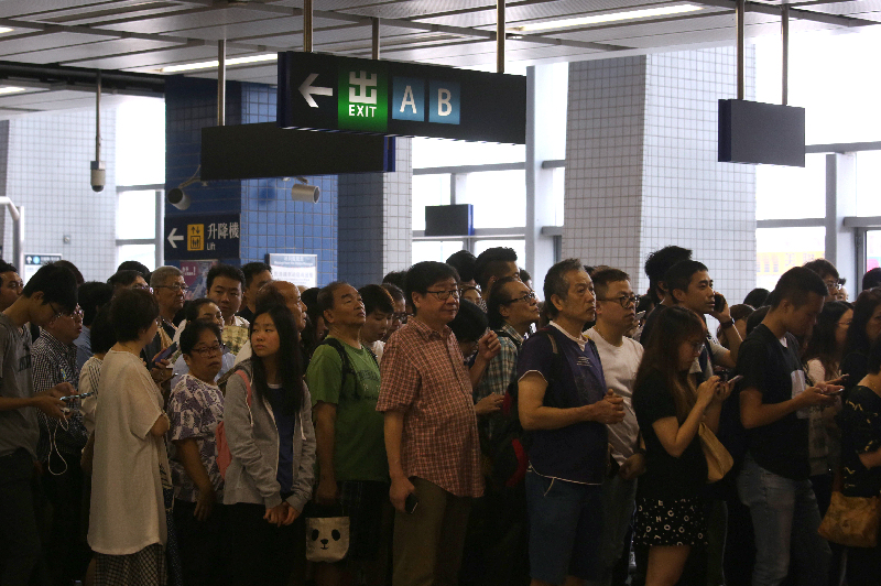 超強(qiáng)臺(tái)風(fēng)